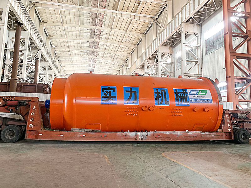 青岛3.5X4米动车热压罐