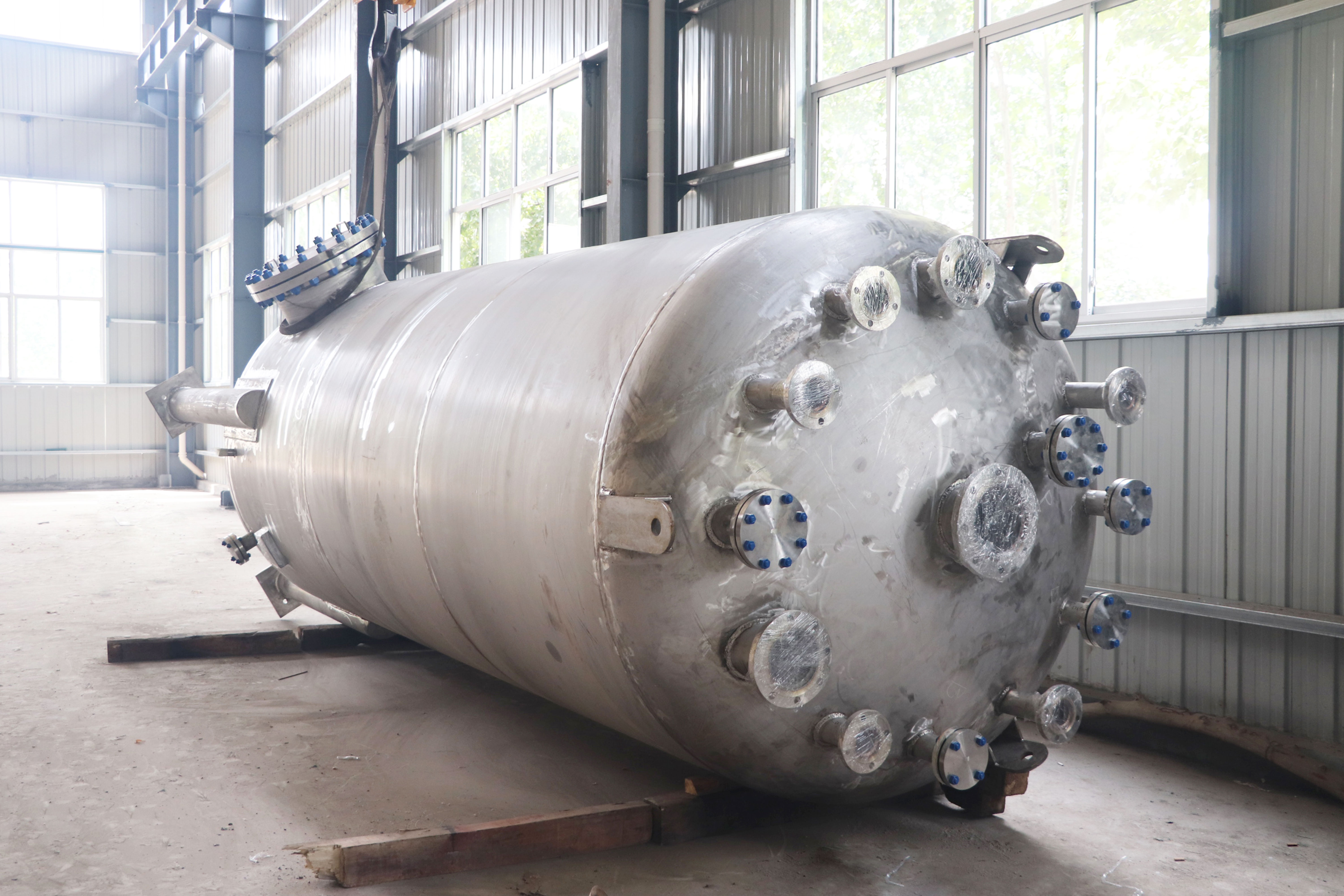 Stainless Steel Tank